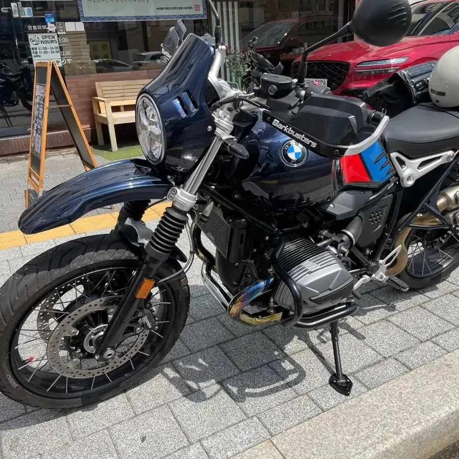 알나인티 어반gs bmw r9t 23년 3천키로