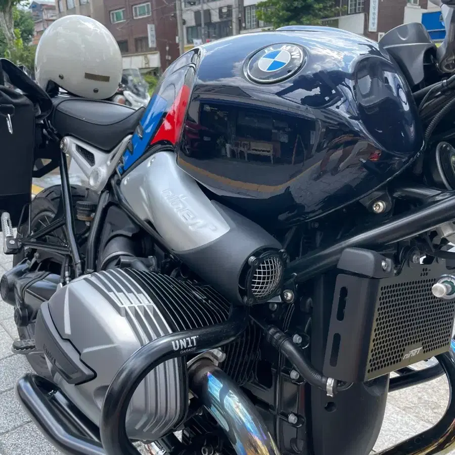 알나인티 어반gs bmw r9t 23년 3천키로