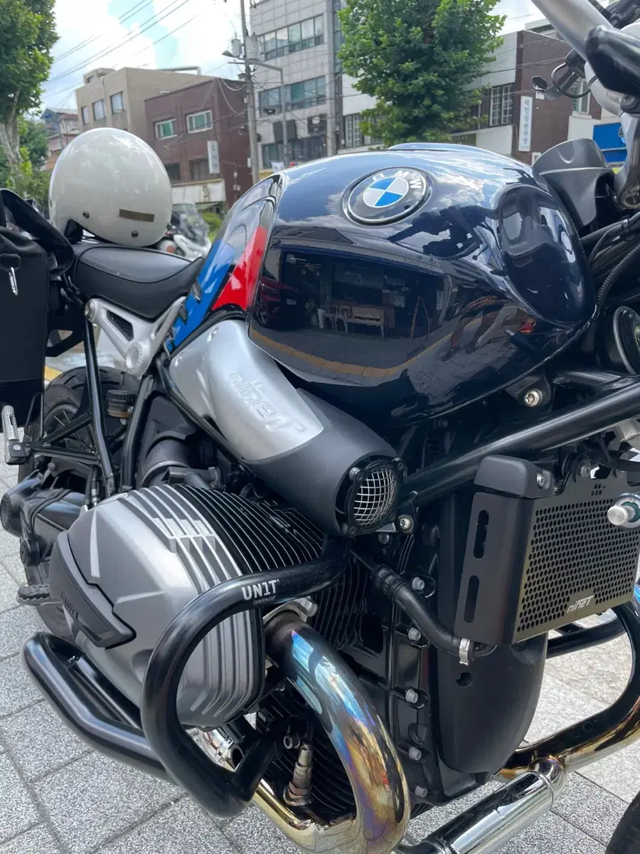 알나인티 어반gs bmw r9t 23년 3천키로