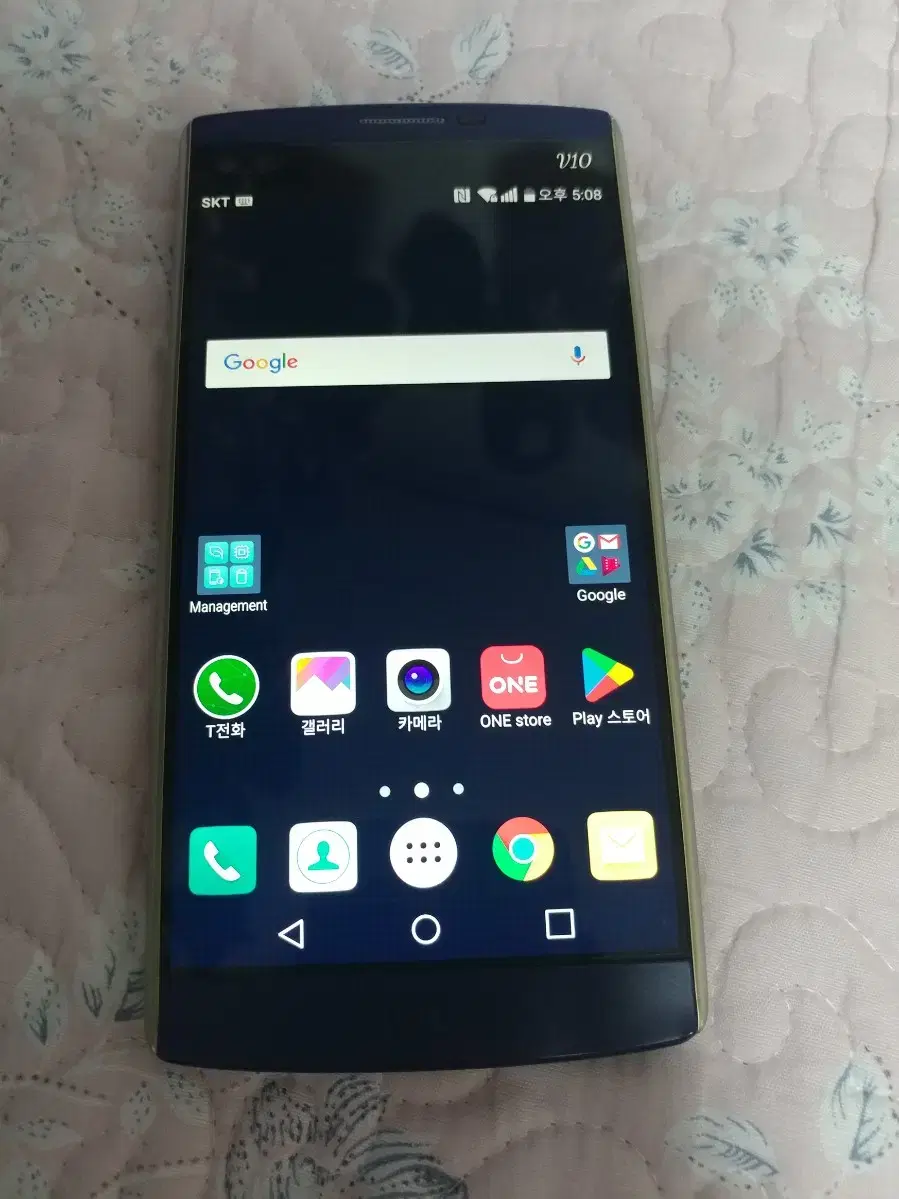 LG V10