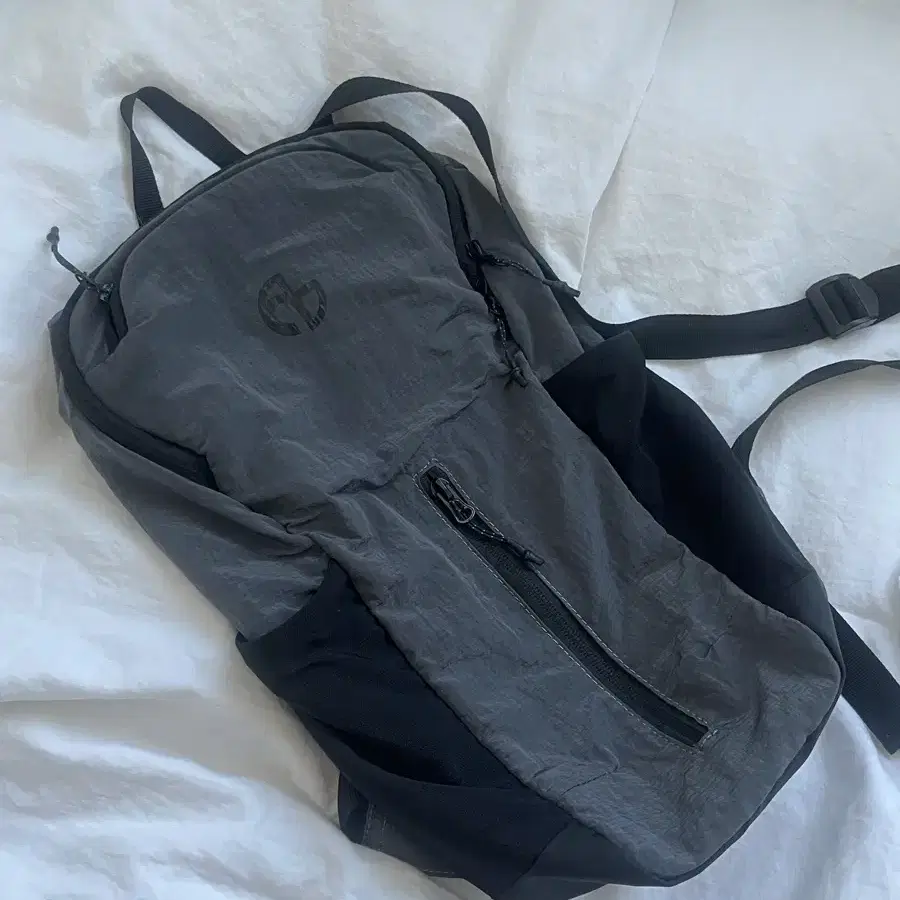 노매뉴얼 백팩 (SYMBOL NYLON DAYPACK) 급처