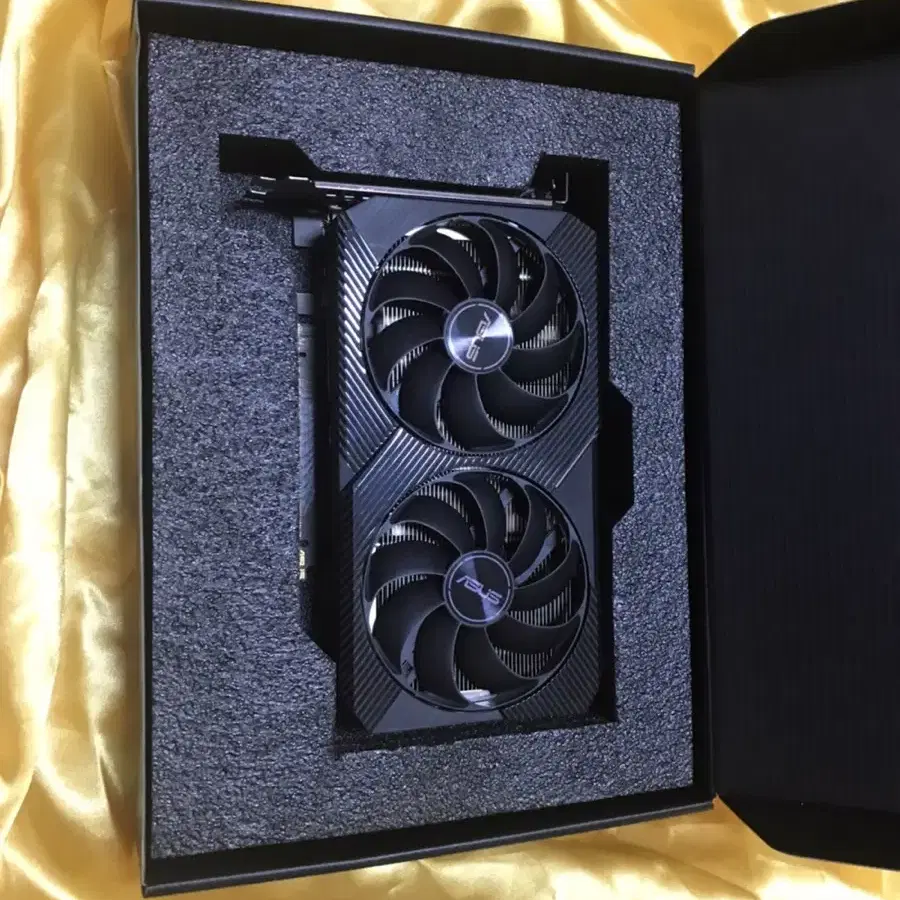 엔비디아 아수스 3060ti 8GB 그래픽카드