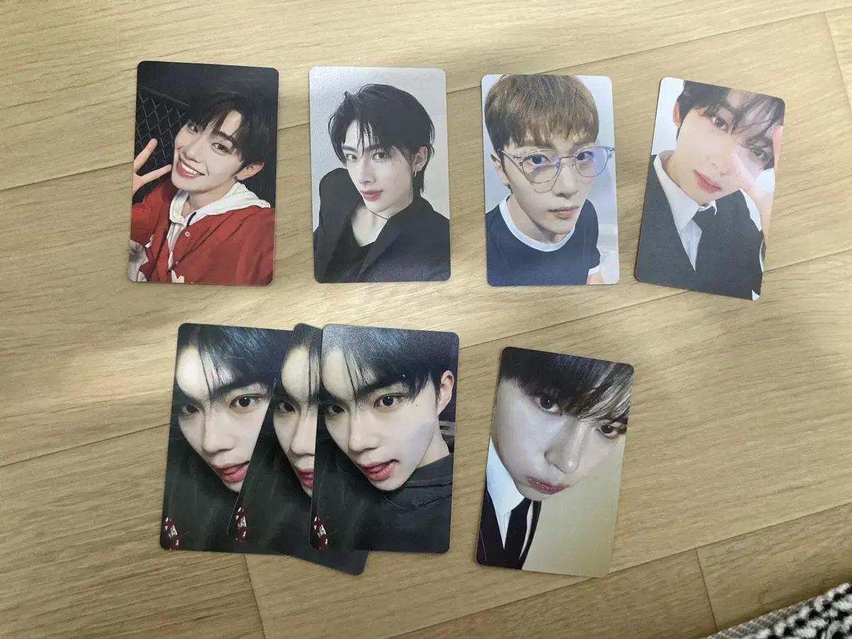 (bulk) zb1 8 photocards if you have a niche