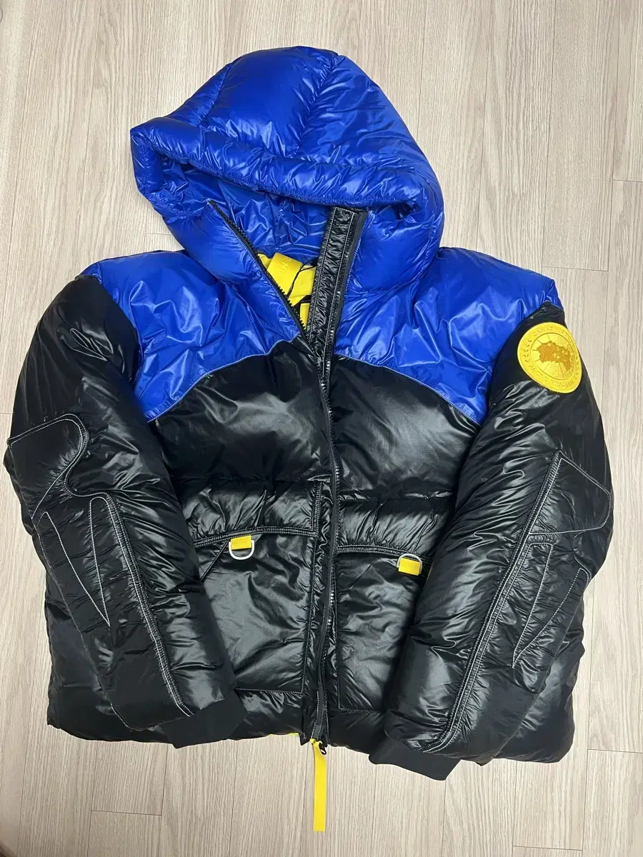 (L) Genuine Canada Goose X Firemoss Down Jacket New