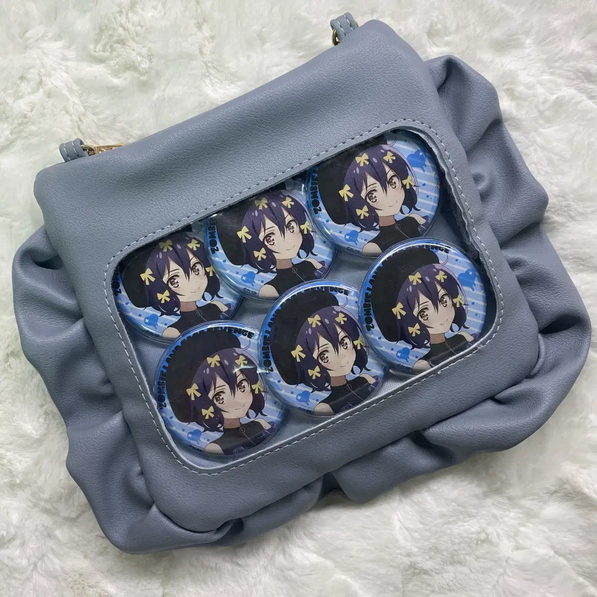 Hugo Mini Ita Bag sora / Zombieland Saga Mizuno Eye Can Badge