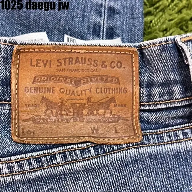 34/32 LEVI STRAUSS & CO PANTS 리바이스 청바지