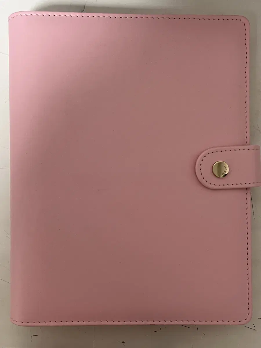 Source) Sell macarons binder 