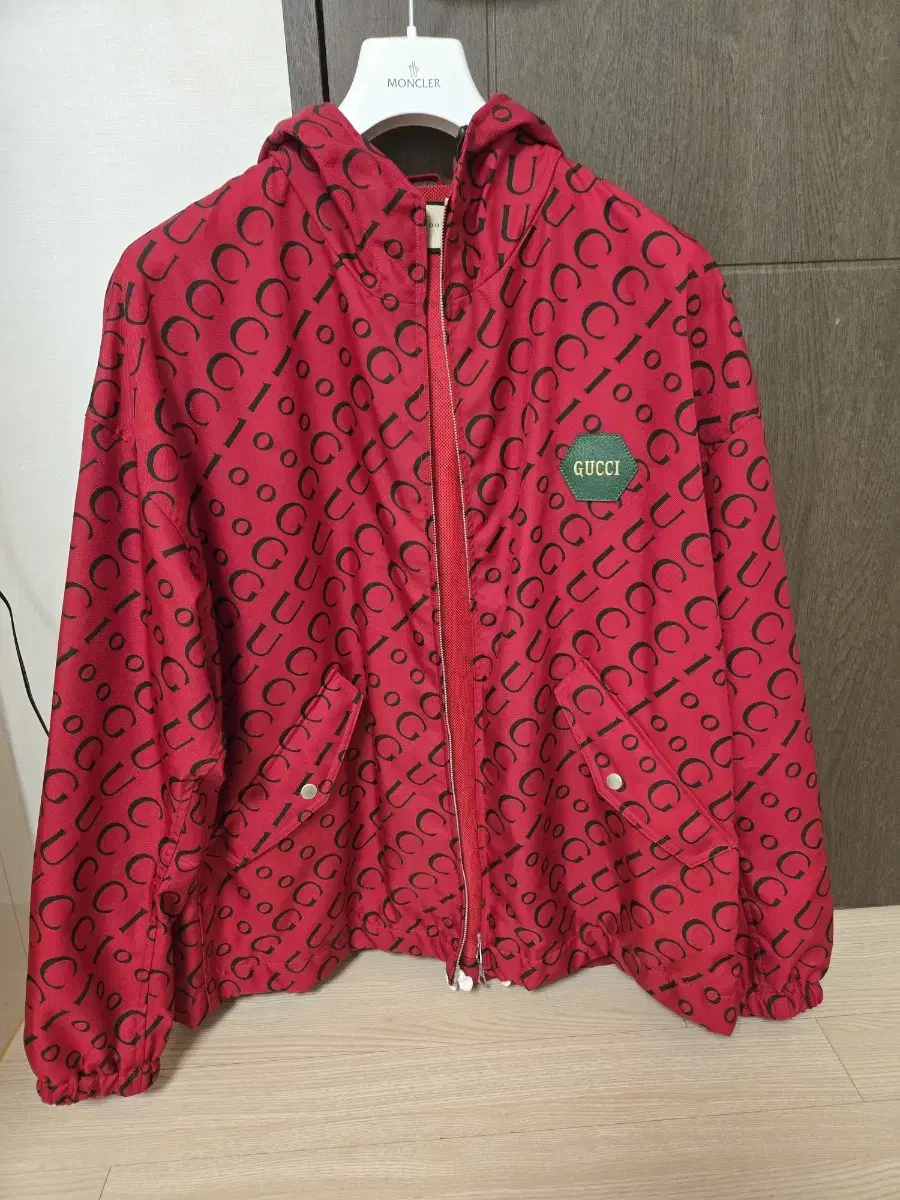 Gucci windbreaker 100th anniversary zip-up hooded jumper for sale(50,105)