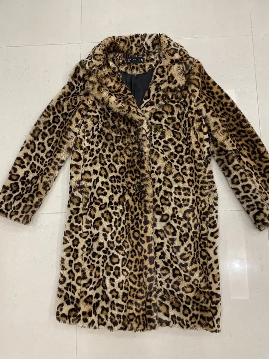 Zara Leopard Coat size XS (44-55)