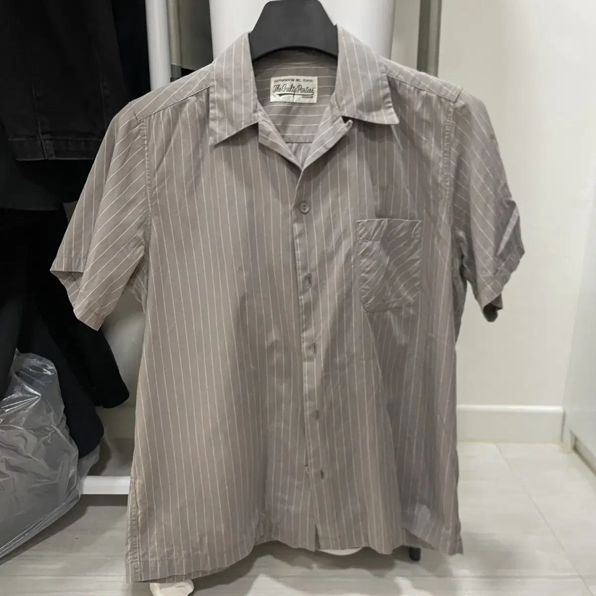 M Wakomaria Solid Short Sleeve Shirt