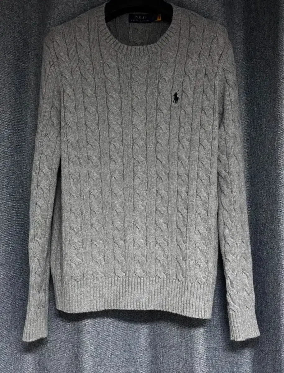 (Excellent condition) Ralph Lauren Cable Knit L