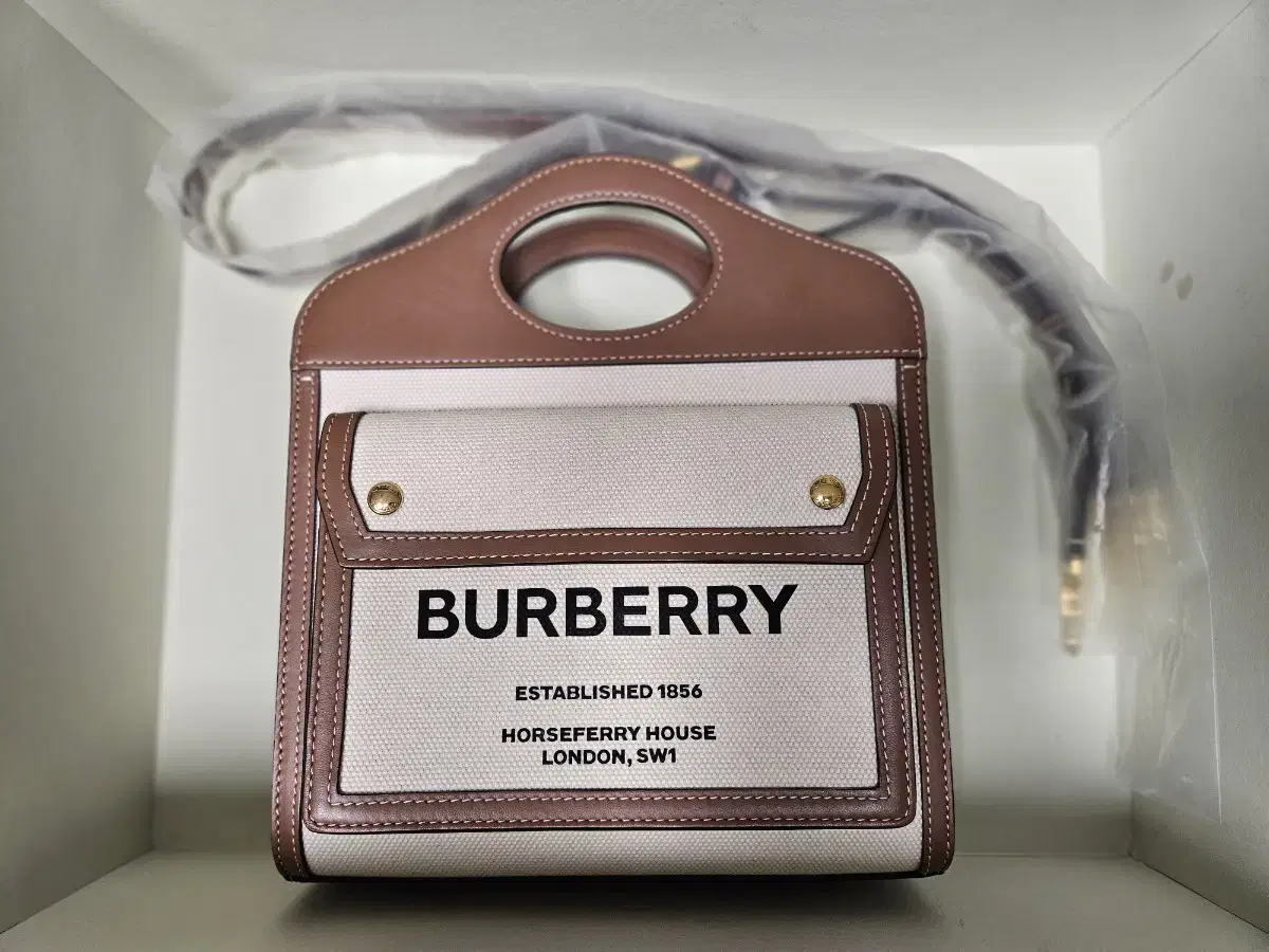 BURBERRY 레더 토트백 스몰