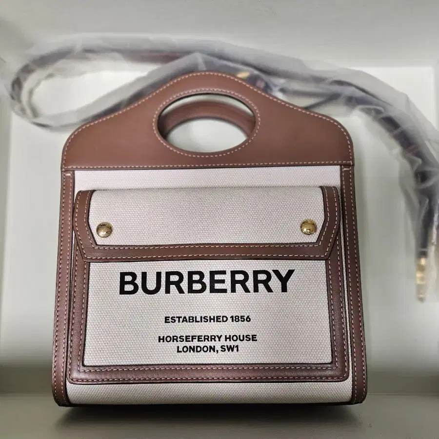 BURBERRY 레더 토트백 스몰