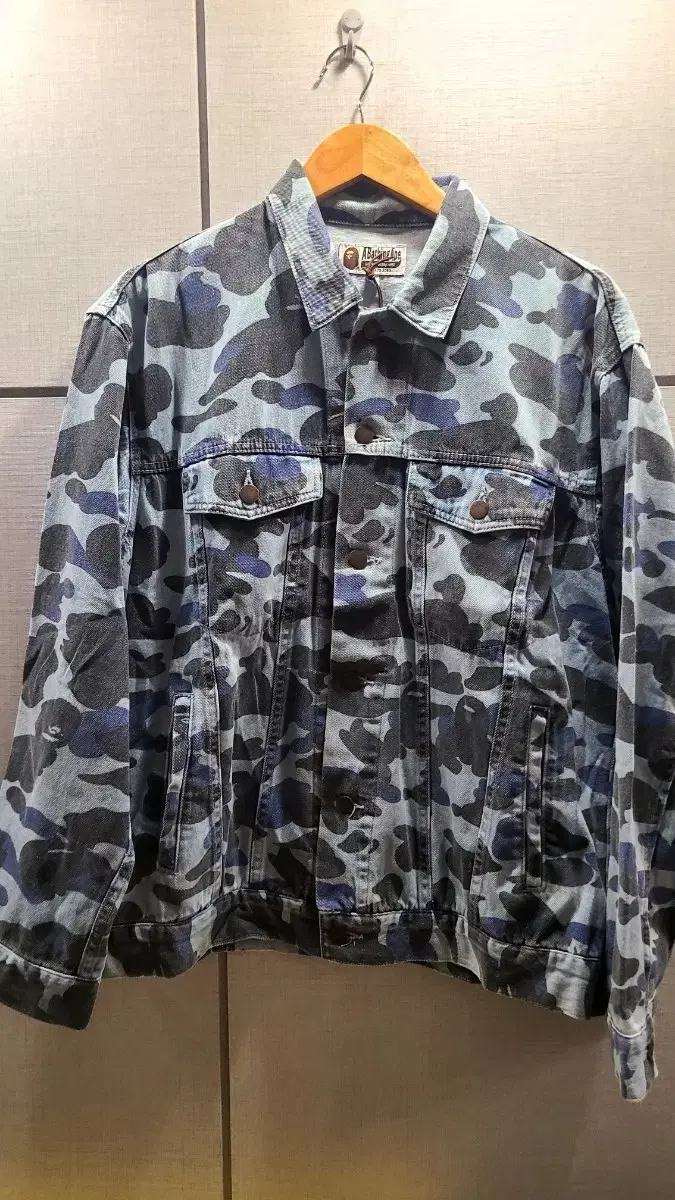 [M]Vape Bloo Camo Denim Jacket