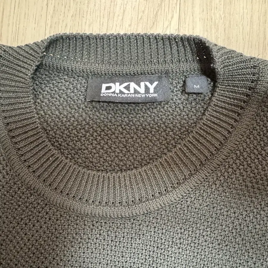 dkny 카키 코튼 혼방 니트 스웨터 M 100-105