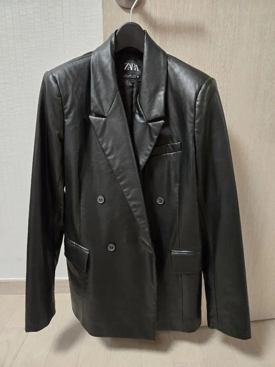 Zara Leather Blazer 자라 레더 블레이저