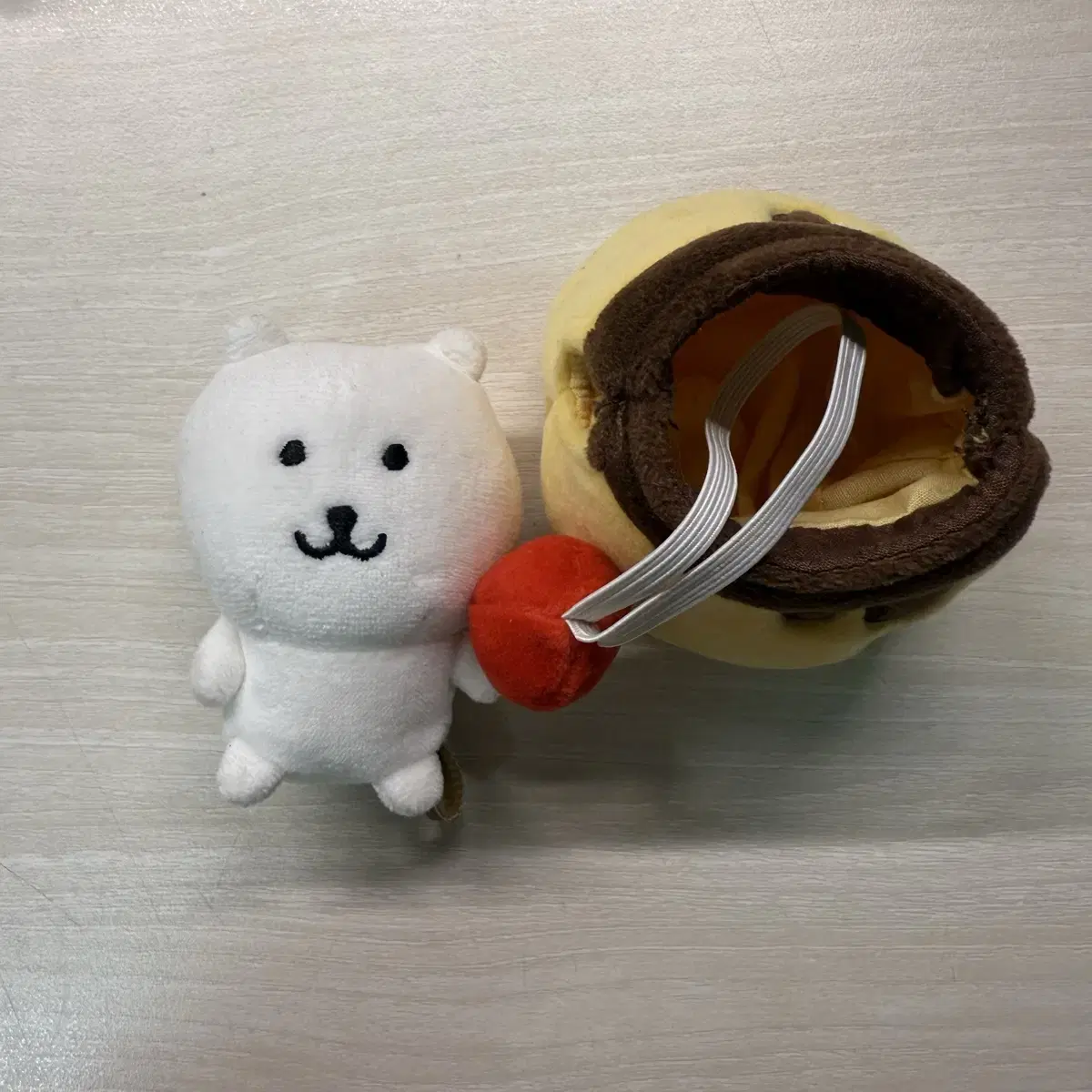 농담곰 앉은누이 8cm 인형 + 푸딩옷 양도