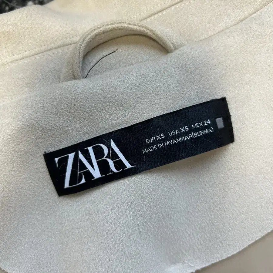 ZARA 자라 스웨이드 봄가을 맥시코트