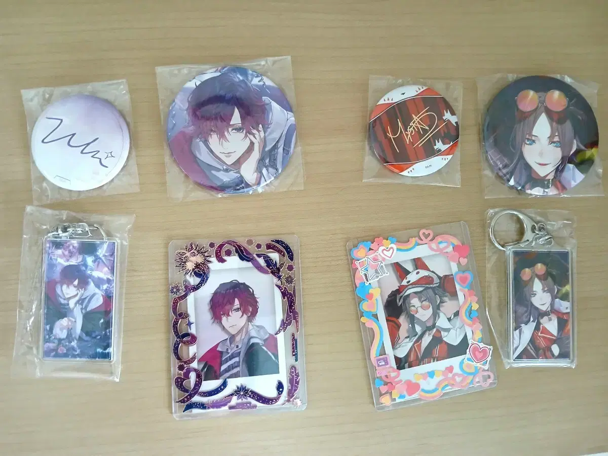 [Price fixed]NIJISANJI Uki, Mista birthday Can badge, keyring// Photocard