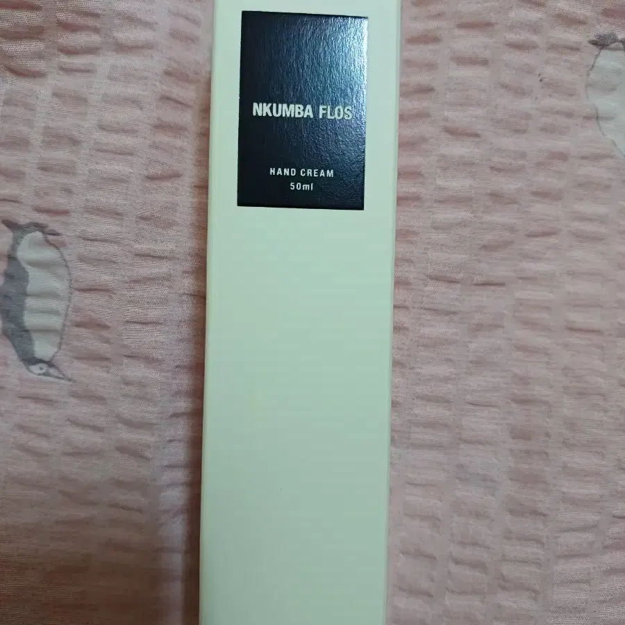 엉트르두 쿰바 플로스 핸드크림 50ml (NKUMBA FLOS)