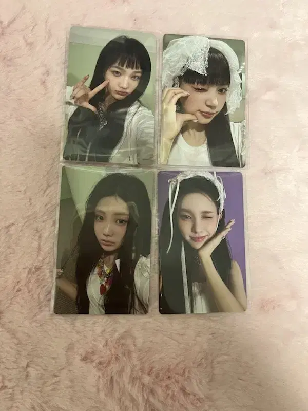 Sold ! ) Eyelet MAGNATIC weverse photocard sold !