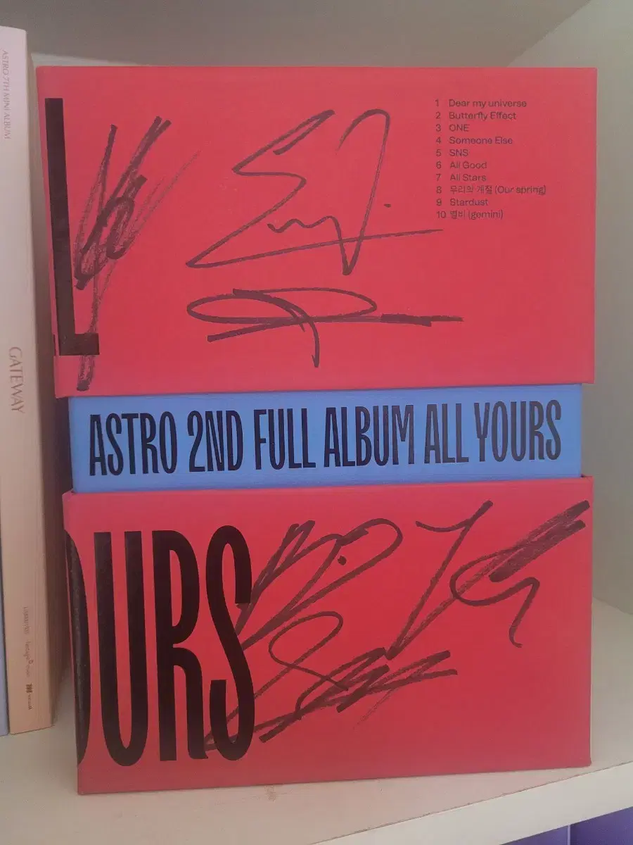 Astro sign album WTS