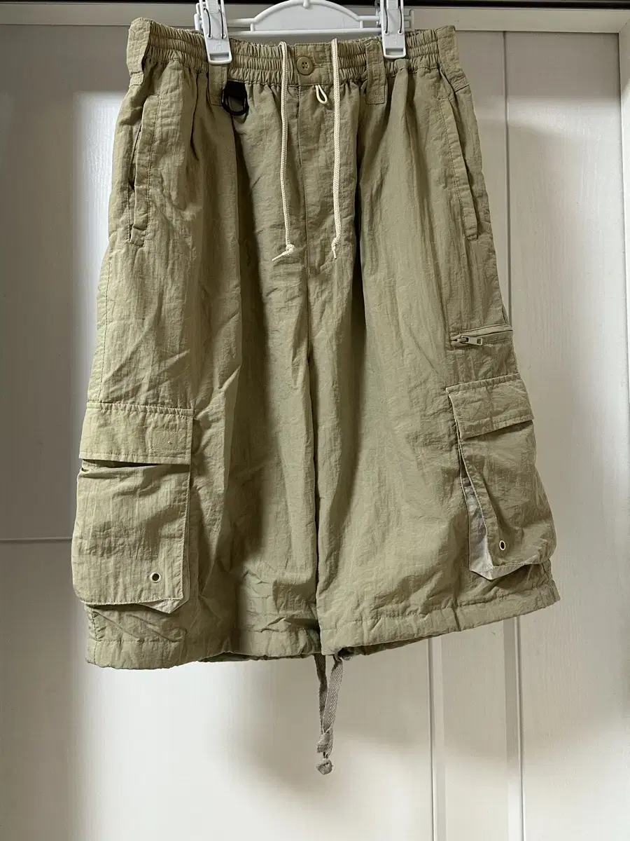 Vintage Cargo Bermuda Pants