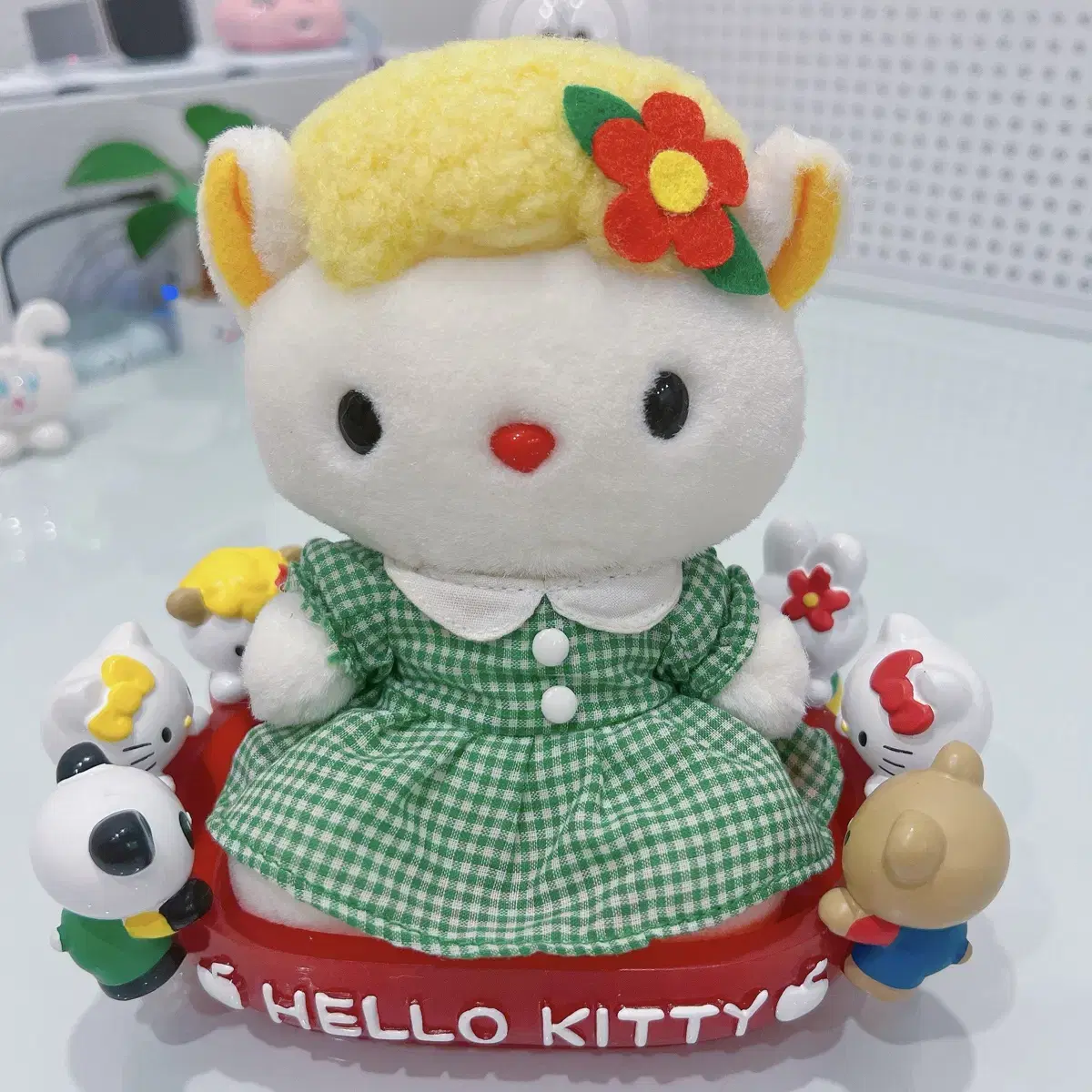 Hello Kitty Pippi , tray bulk sells