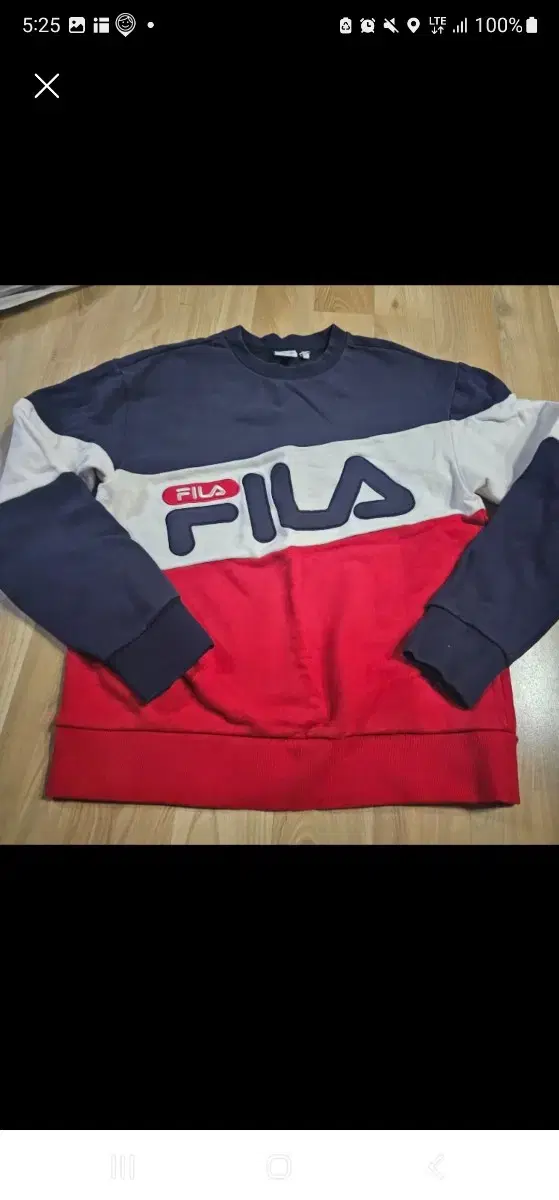 FILA 배색 맨투맨 s