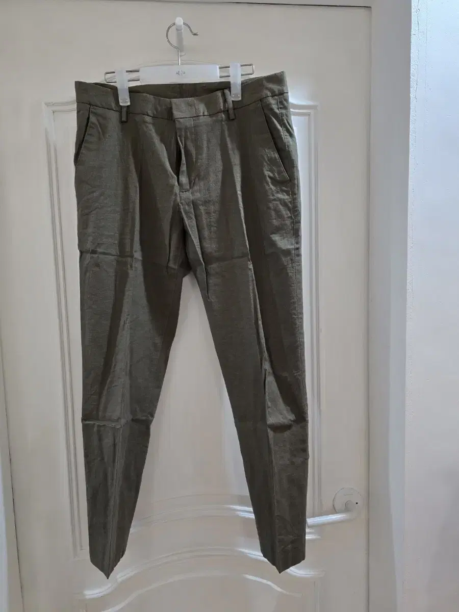 [31] Giordano Linen Slacks New Zeitgeist