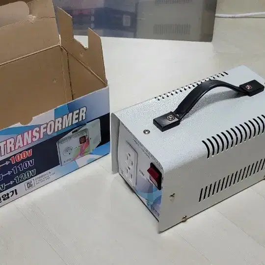 한일 2kva 변압기(일본직구제품용 100v)