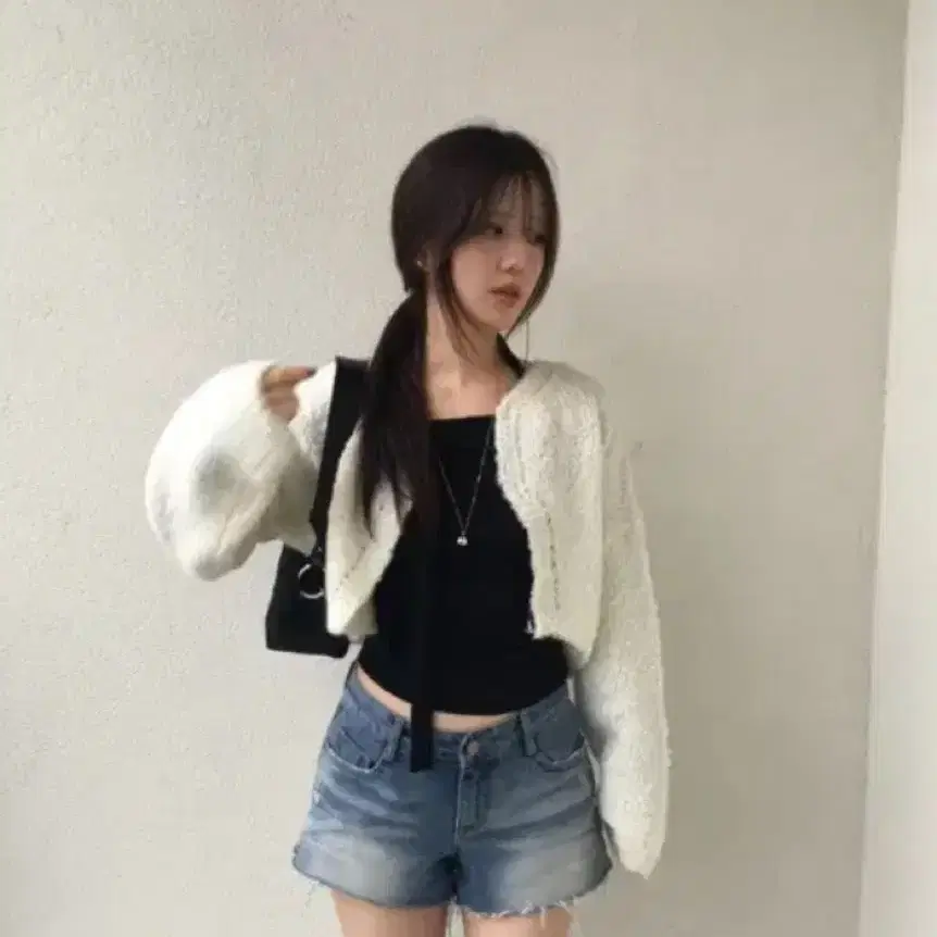 아워캐비넷 french crop cardigan 프렌치크롭 가디건