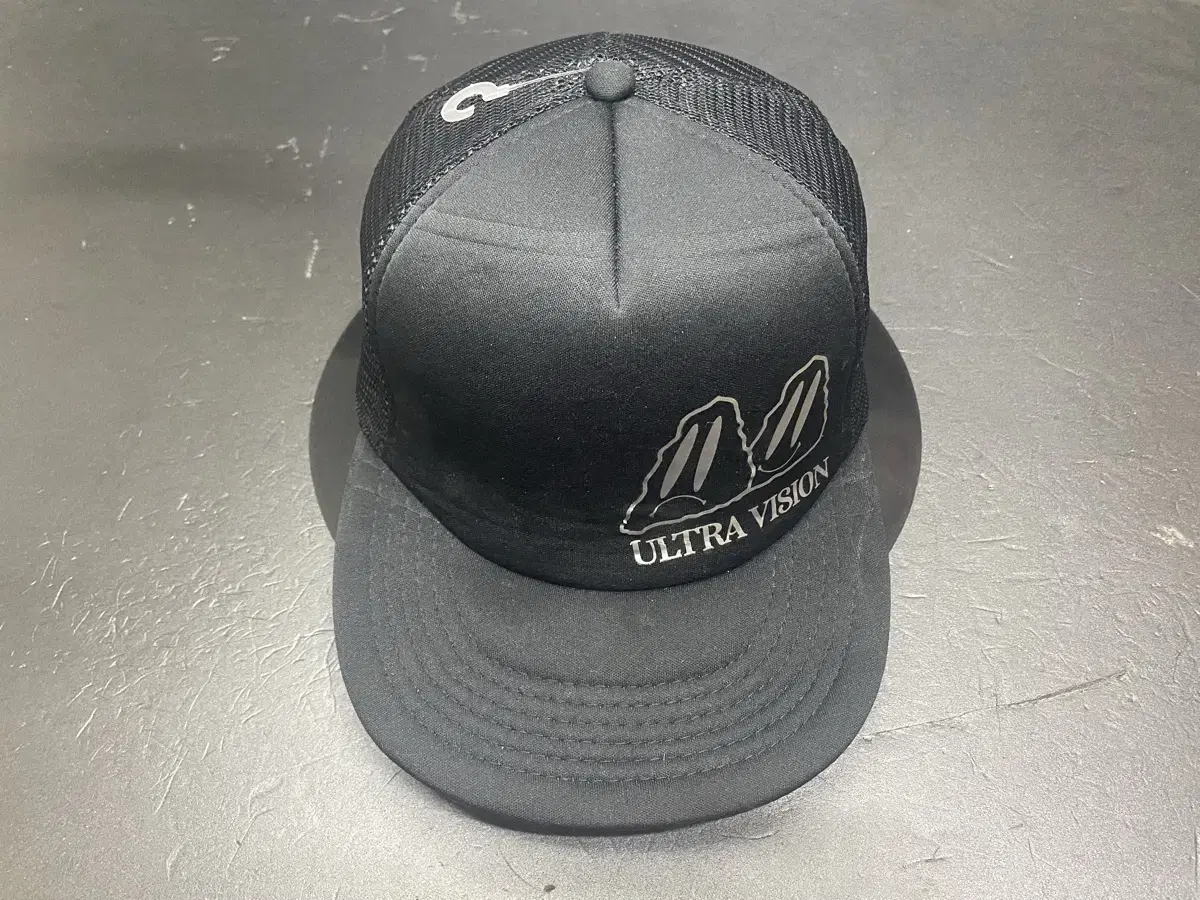 Ultra vision vintage trucker cap