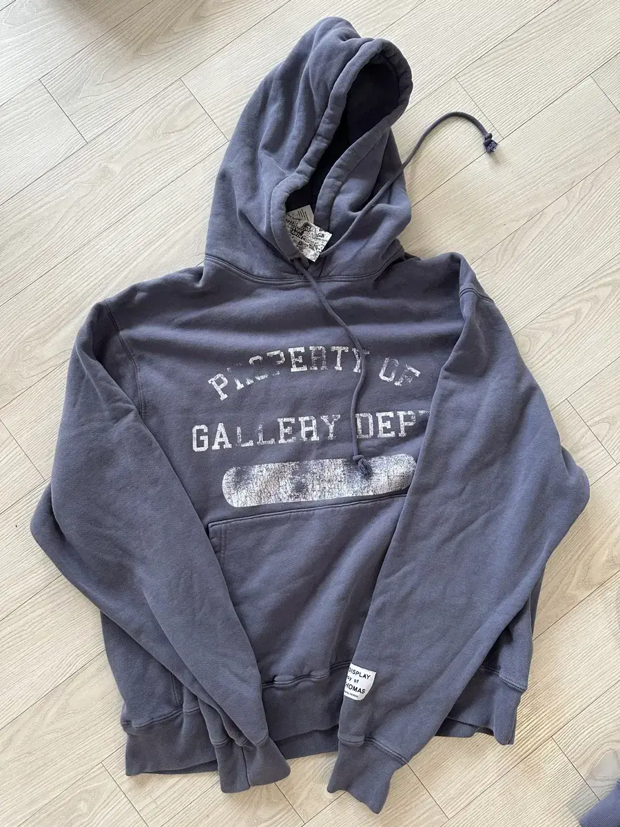 [L] GALLERY DEPT PROPERTY P/O HOODIE