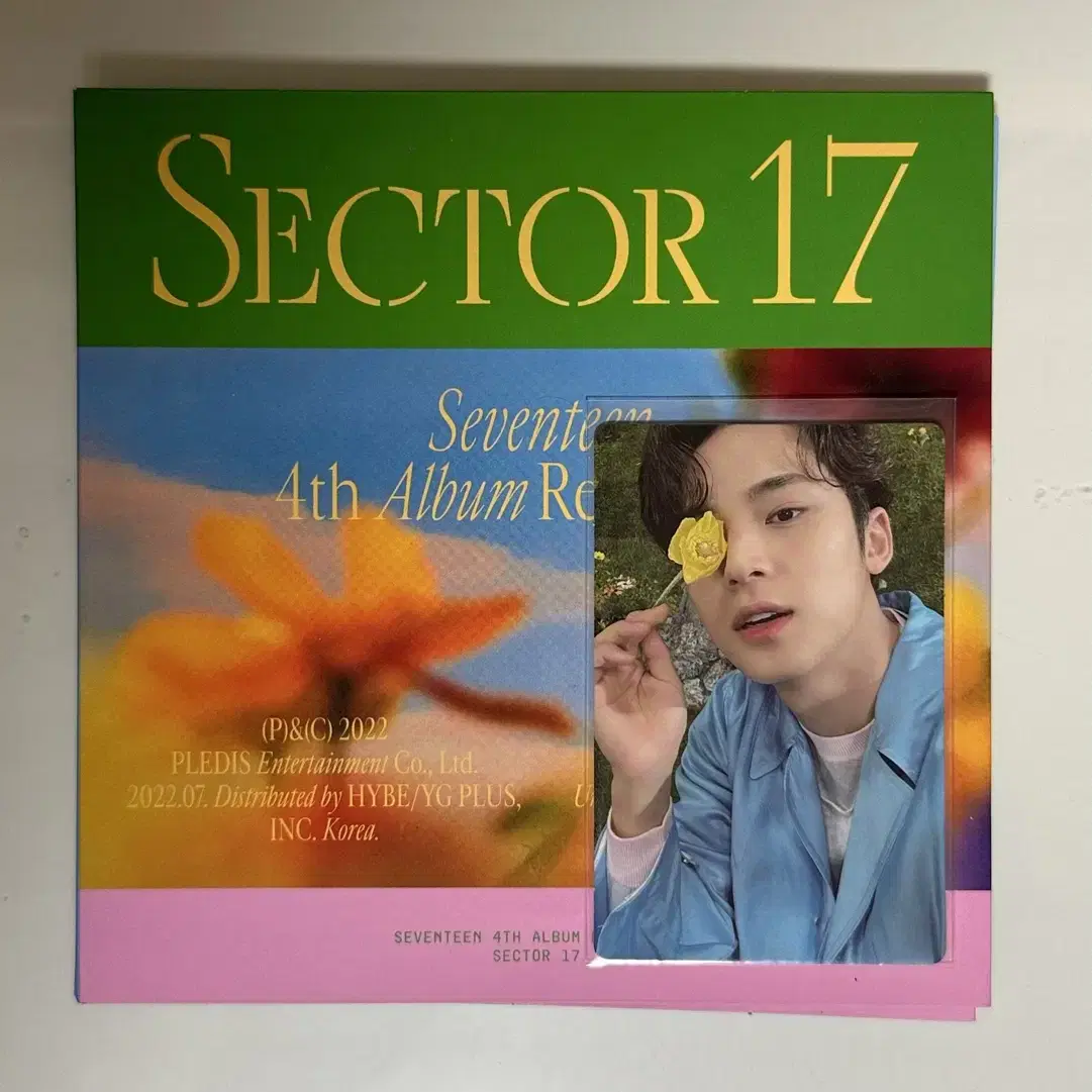 세븐틴 sector17 민규 포카, 컴팩트 버전 개봉 앨범 판매