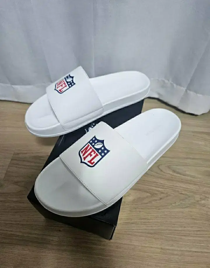 NFL 남성 슬리퍼(새상품) 사이즈 280