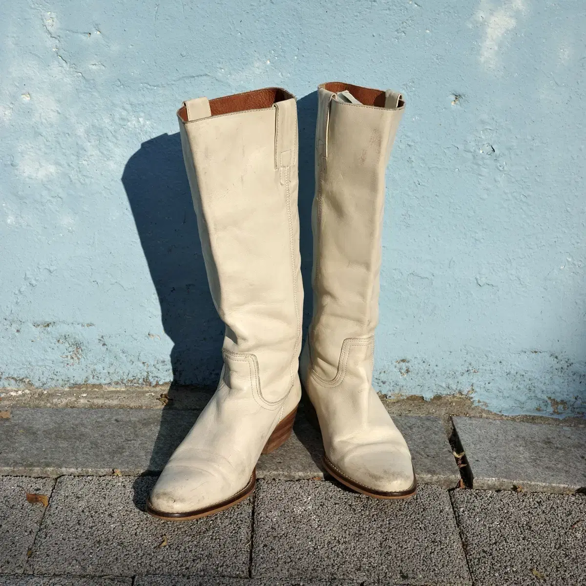 Vintage Chalk Leather  Riding Boots