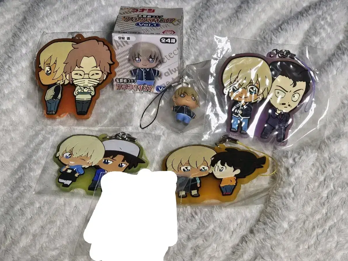 Final Sale!!)Detective Conan Amuro Goods Rubber Strap