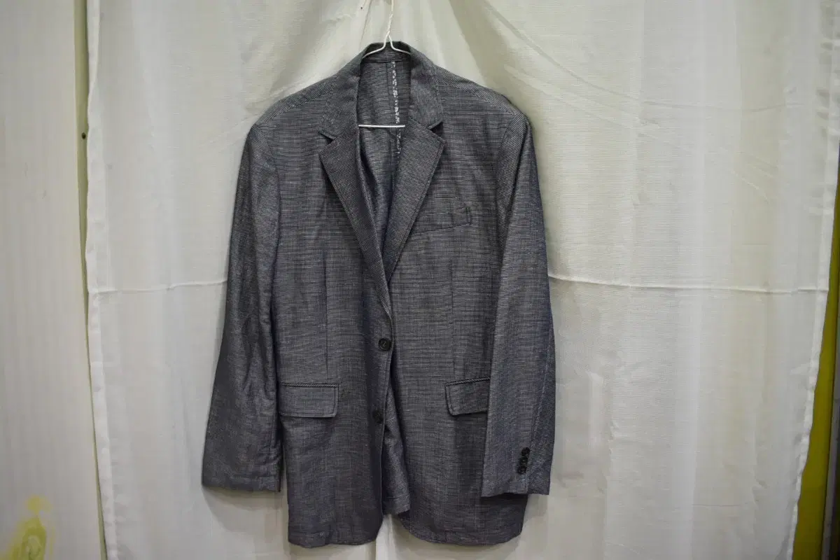 Phantom Men's Jacket 105