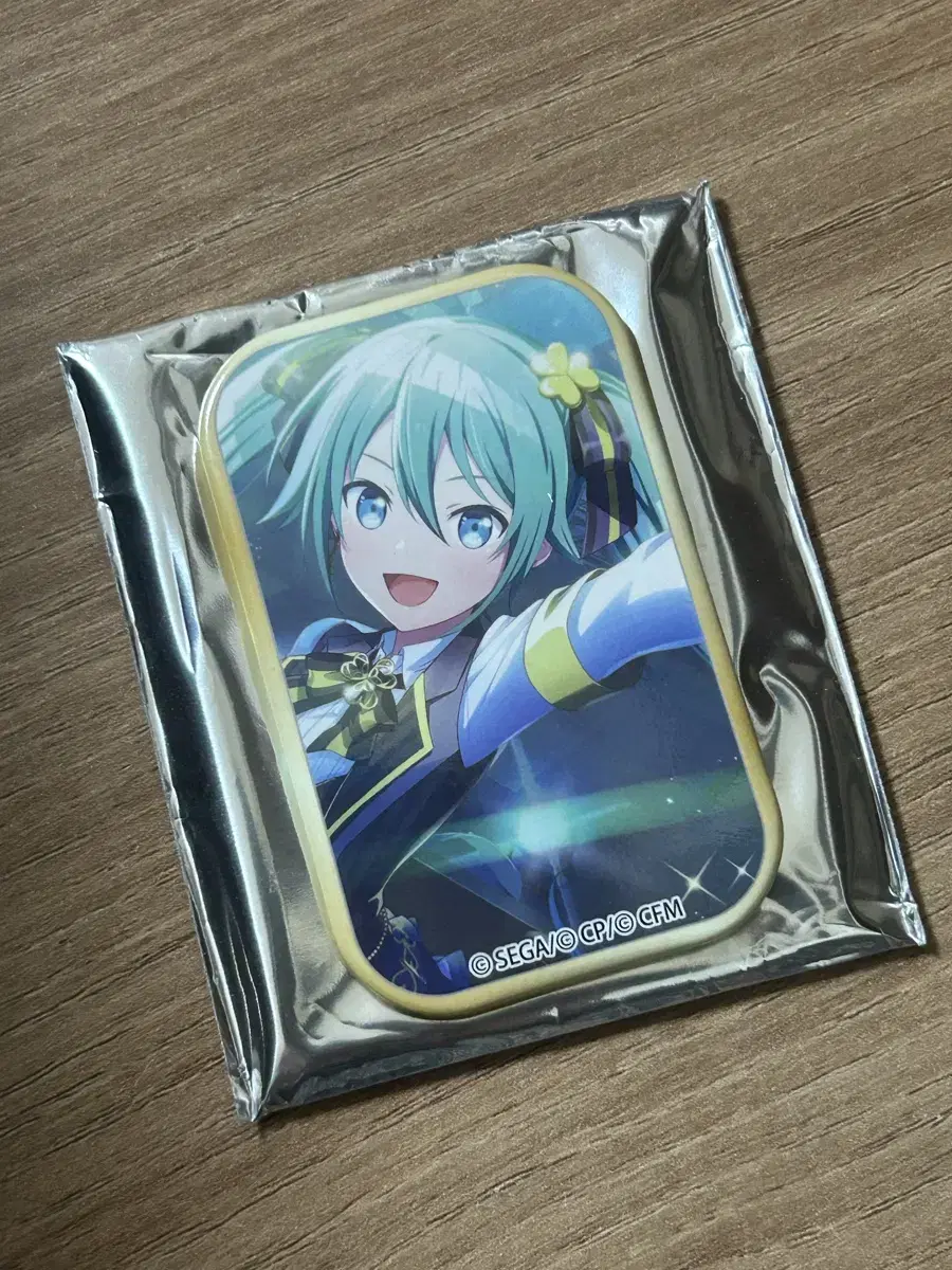 Project SEKAI Momo store sells Hatsune Miku can badges