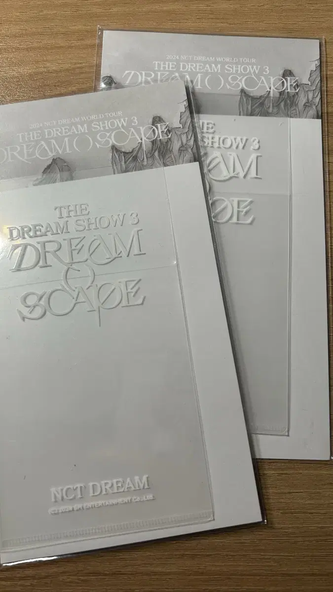 Dream Show 3 Concert kit components, seasons greetings 4 cut photos