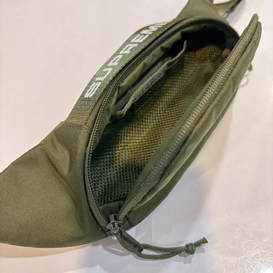 Supreme Small Waist Bag Olive - 22FW