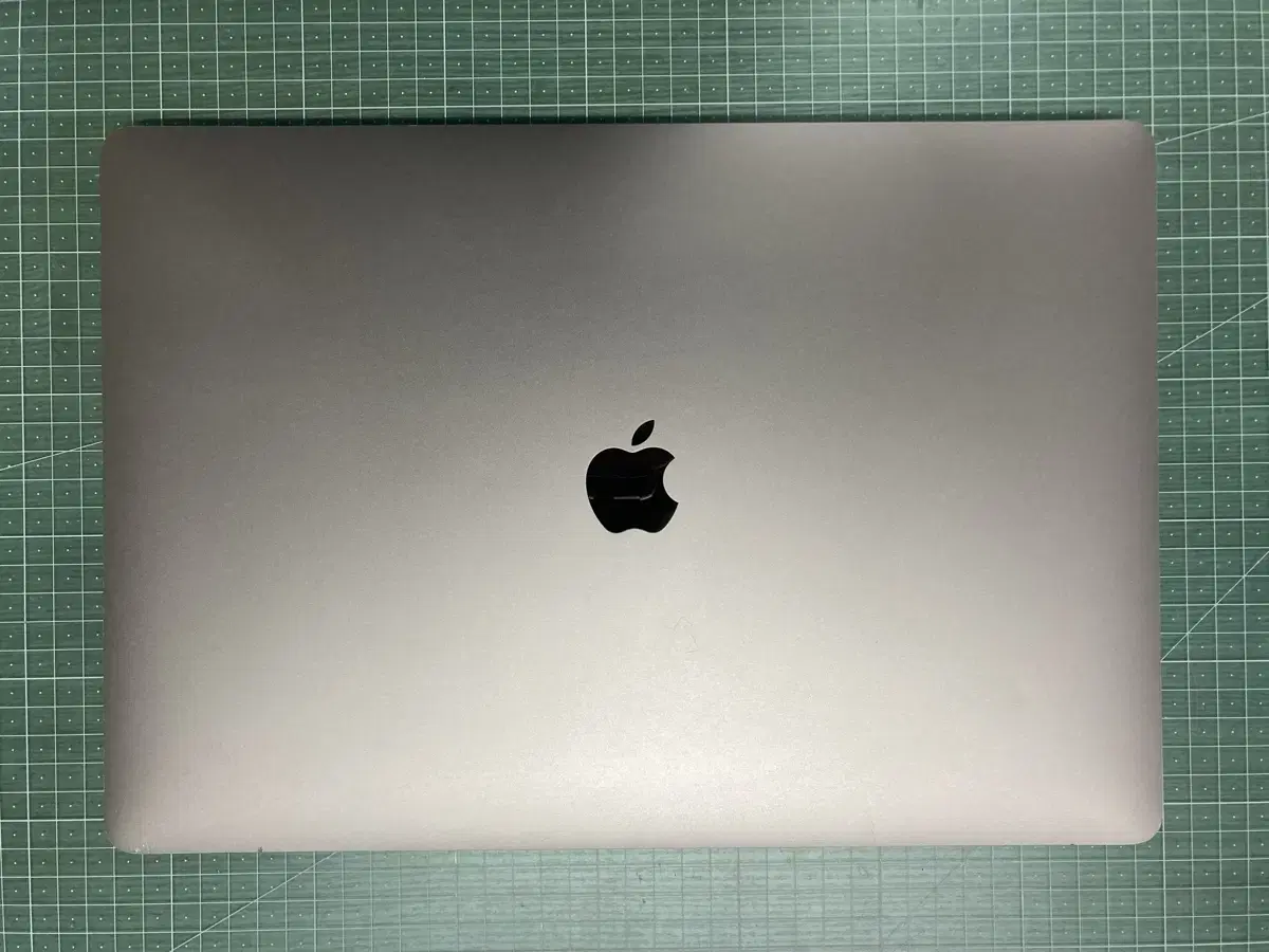2019 Macbook pro 16인치 i7 16GB