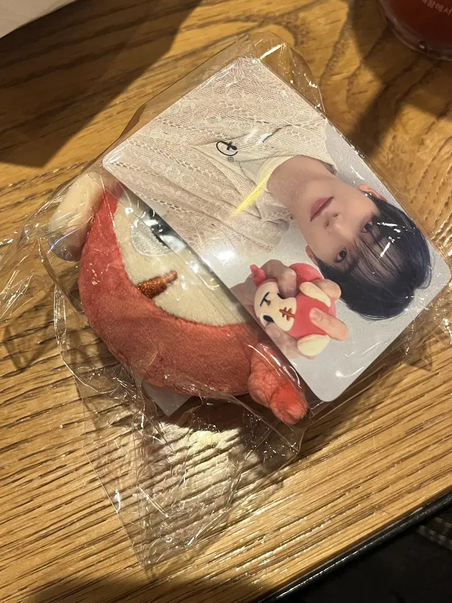 Cravity jungmo sealed Kru Rangmo Stress Ball