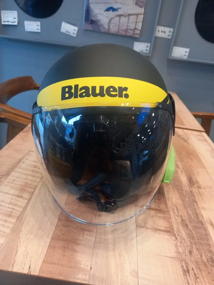 Blauer POD Jet Helmet L사이즈 팝니다