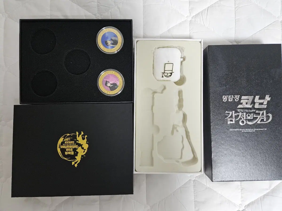 detective conan shinichiran coin coinage geekdorkid airpod case