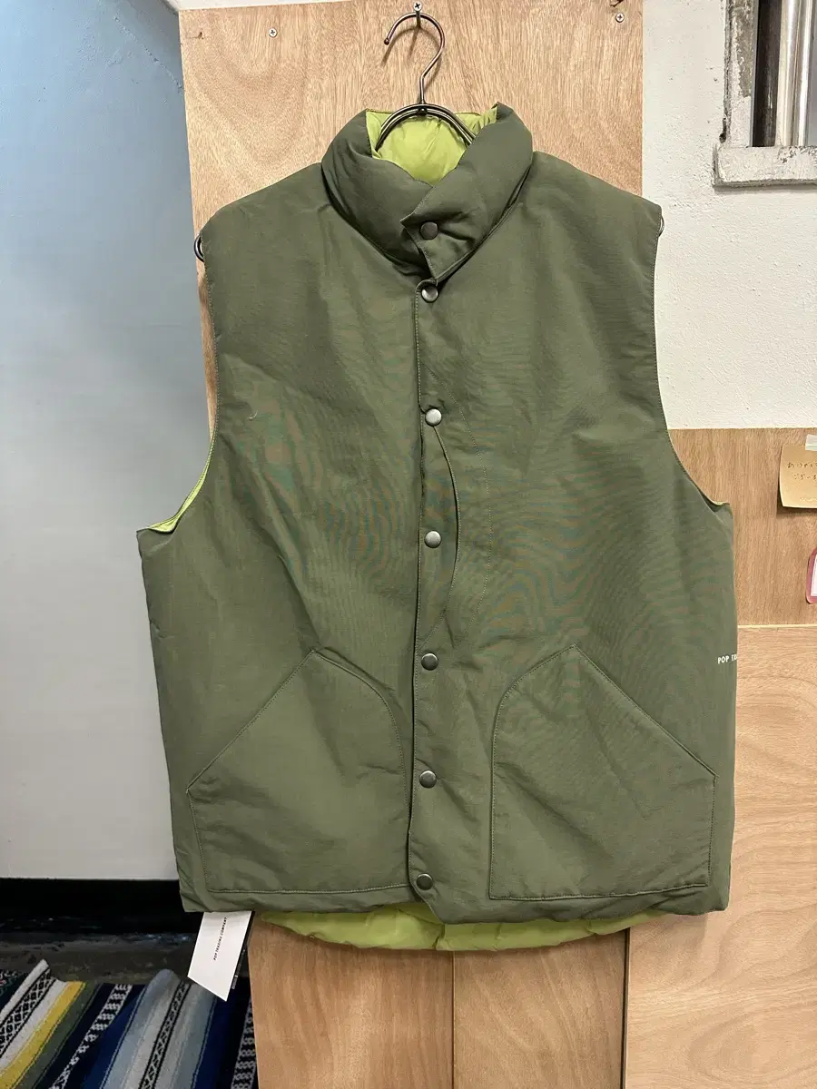 M) Pop Trading Company Reversible Vest