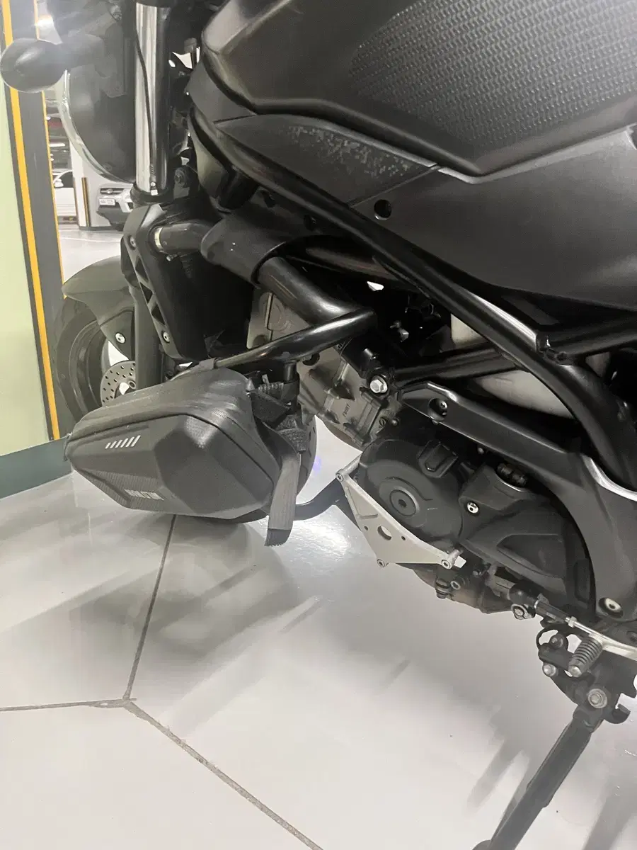 sv650 우측슬립 차량 팝니다