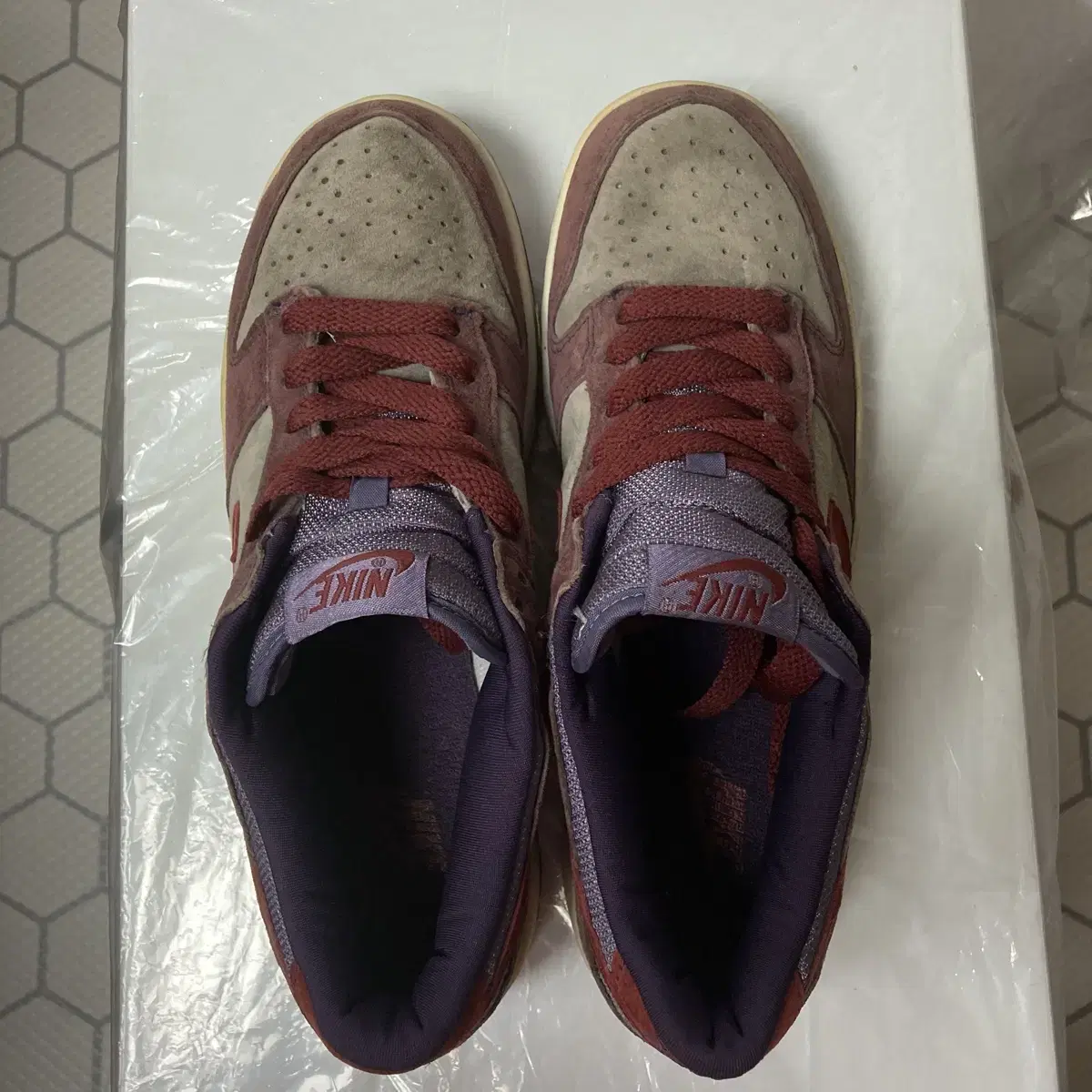 (280) 2001 dunk plum