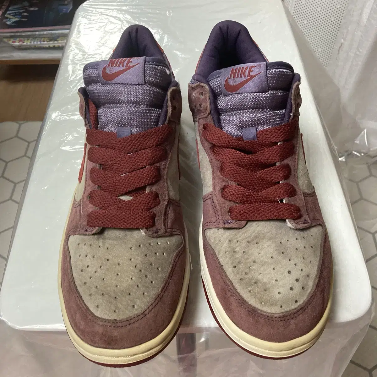 (280) 2001 dunk plum